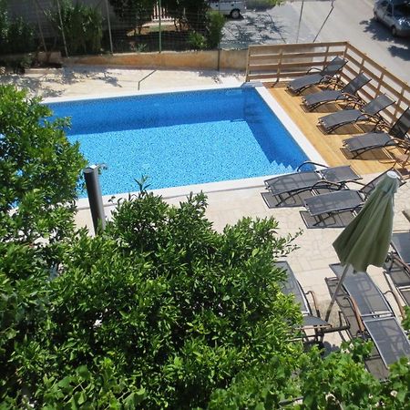 Zimmer F2 Apartment Pula Exterior photo