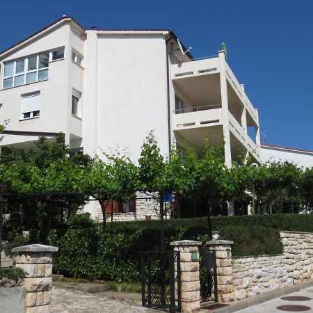 Zimmer F2 Apartment Pula Exterior photo